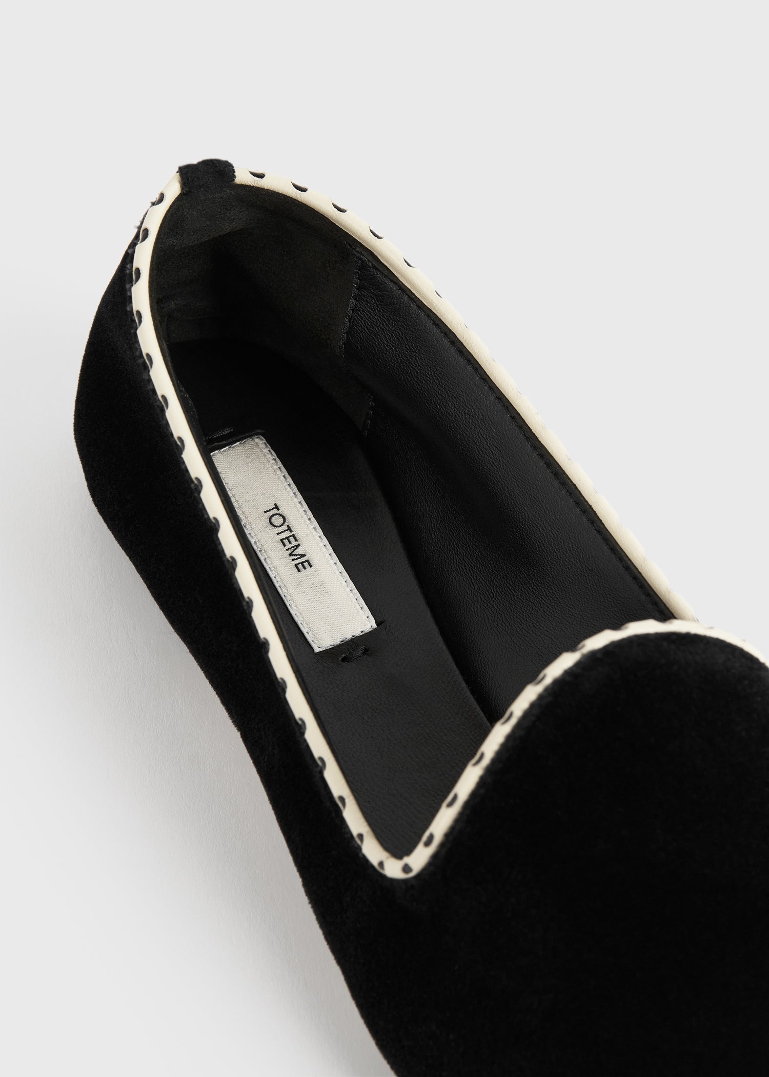 Velvet venetian slippers black