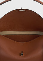T-lock grained-leather shoulder sienna