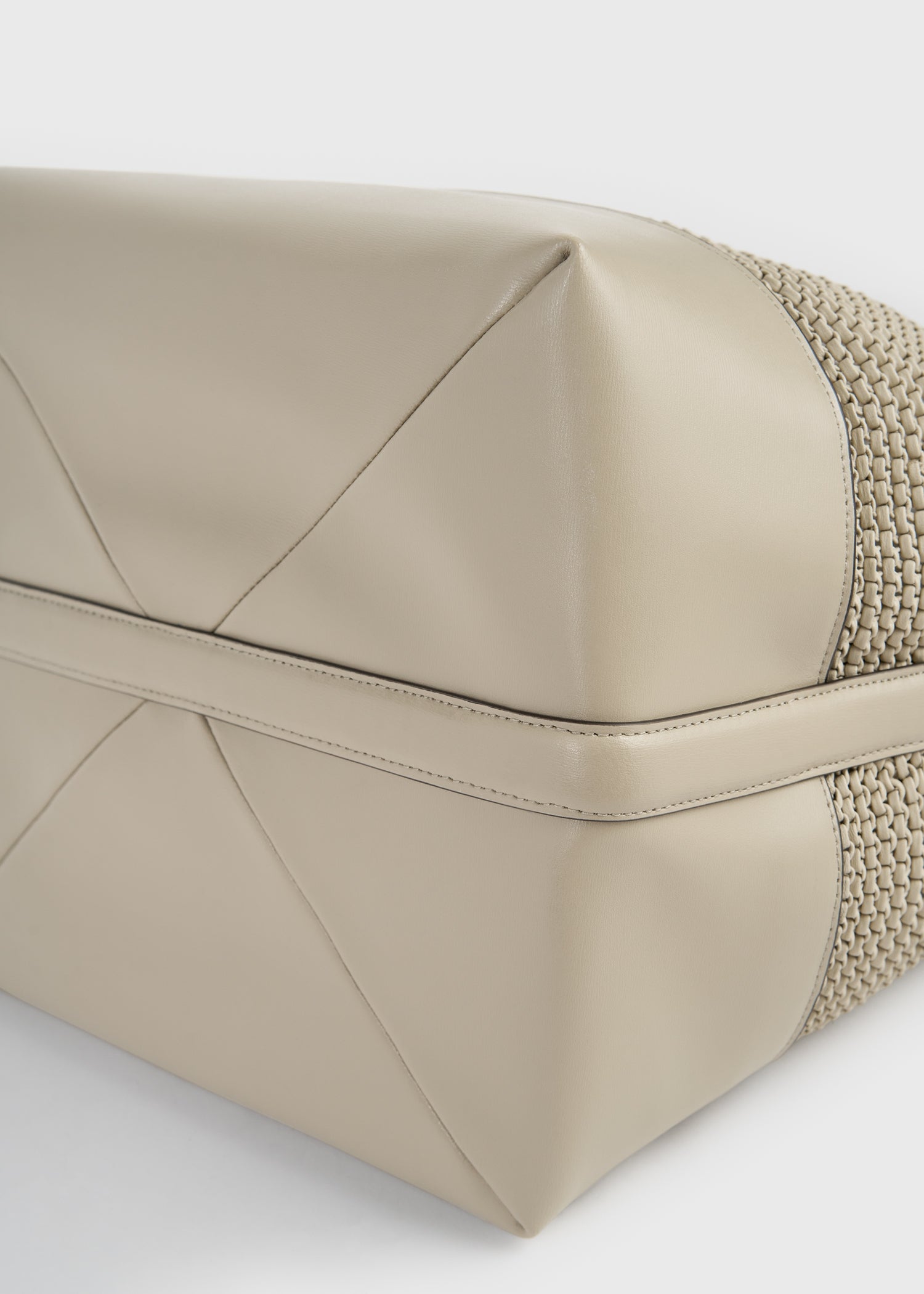 Belted woven leather tote fawn