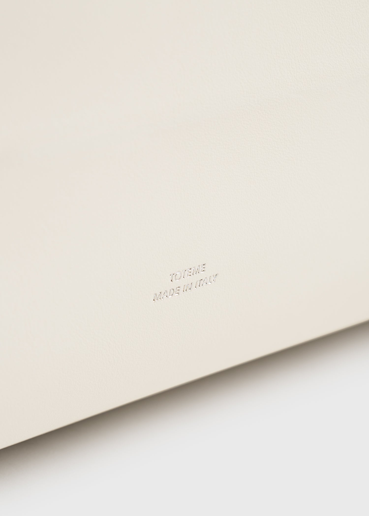 Roam leather tote stone