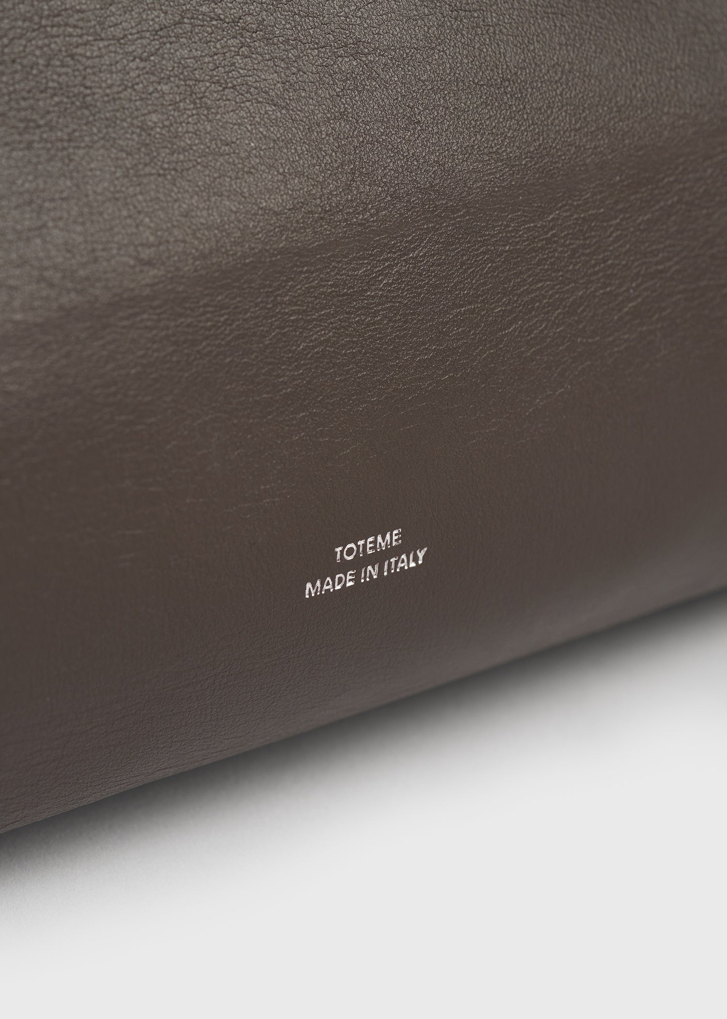 Roam leather tote brown