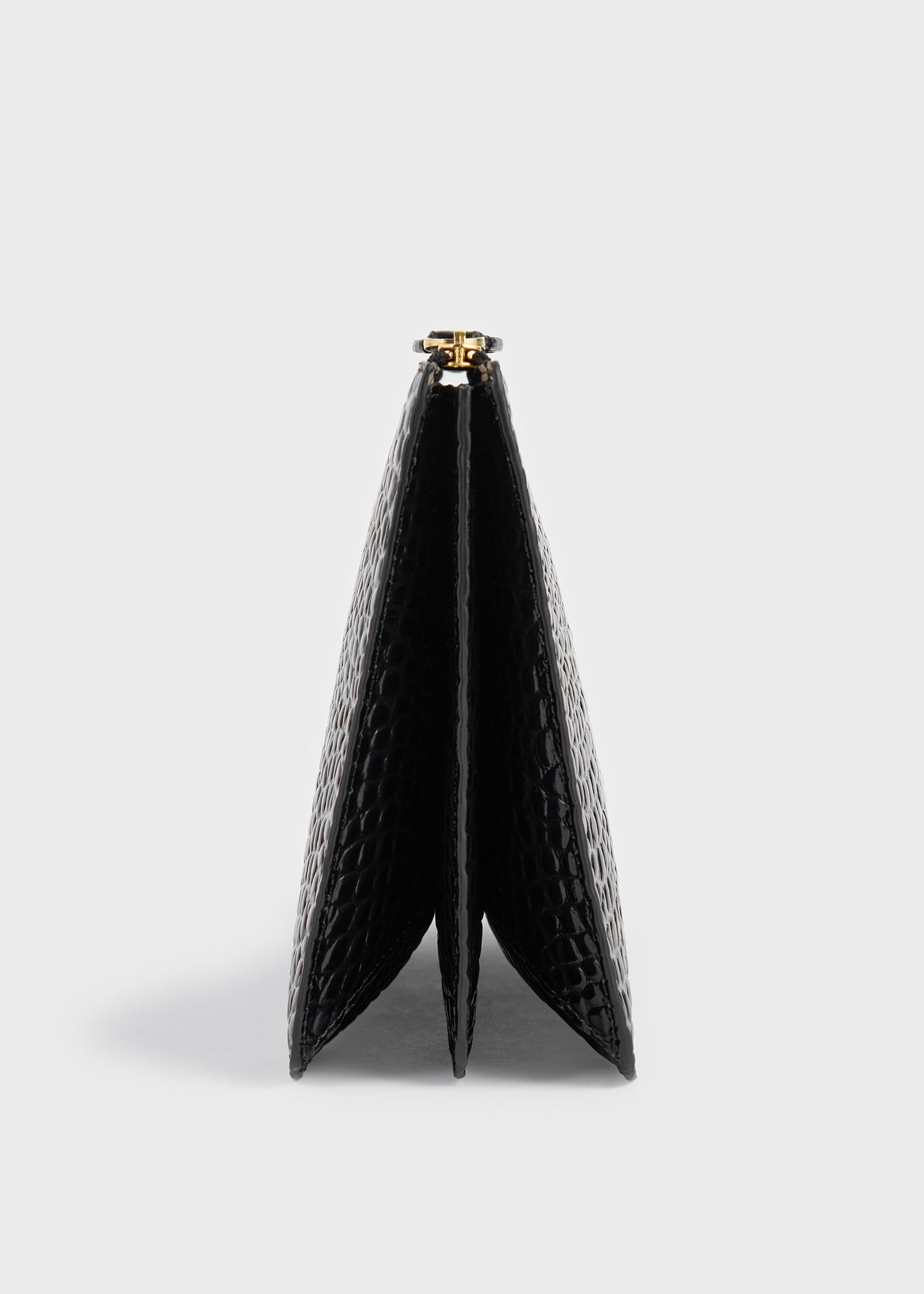 Threefold croco-embossed clutch black