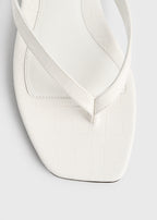 Croco-embossed flip flops off-white