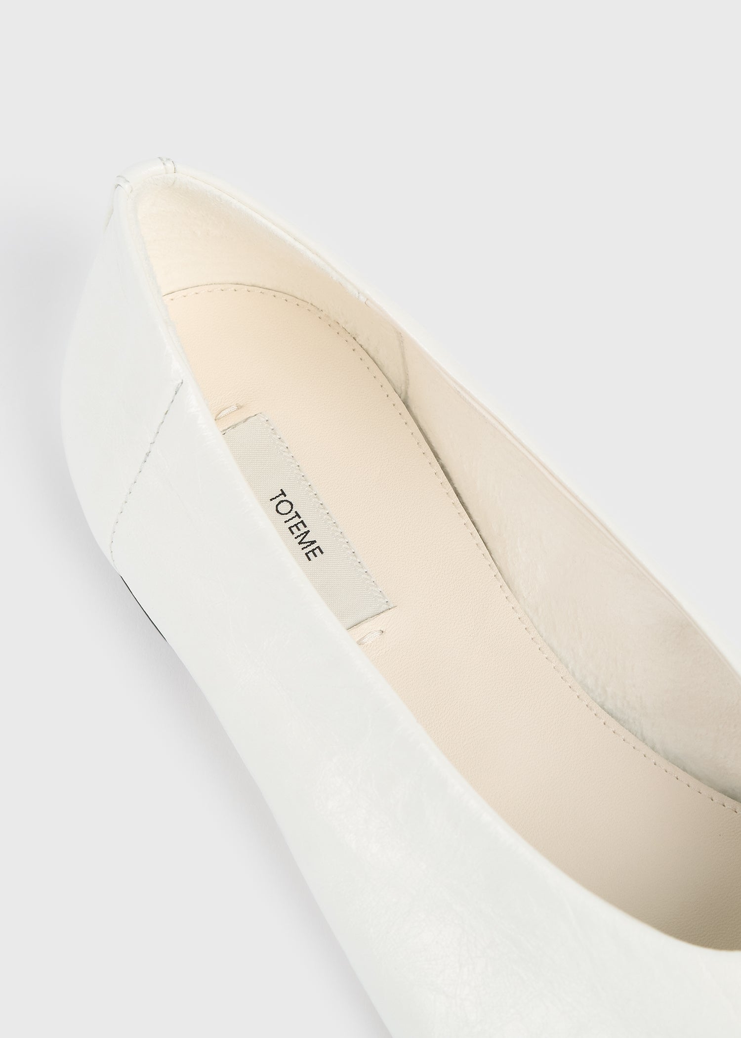 Slip naplack ballerinas off-white