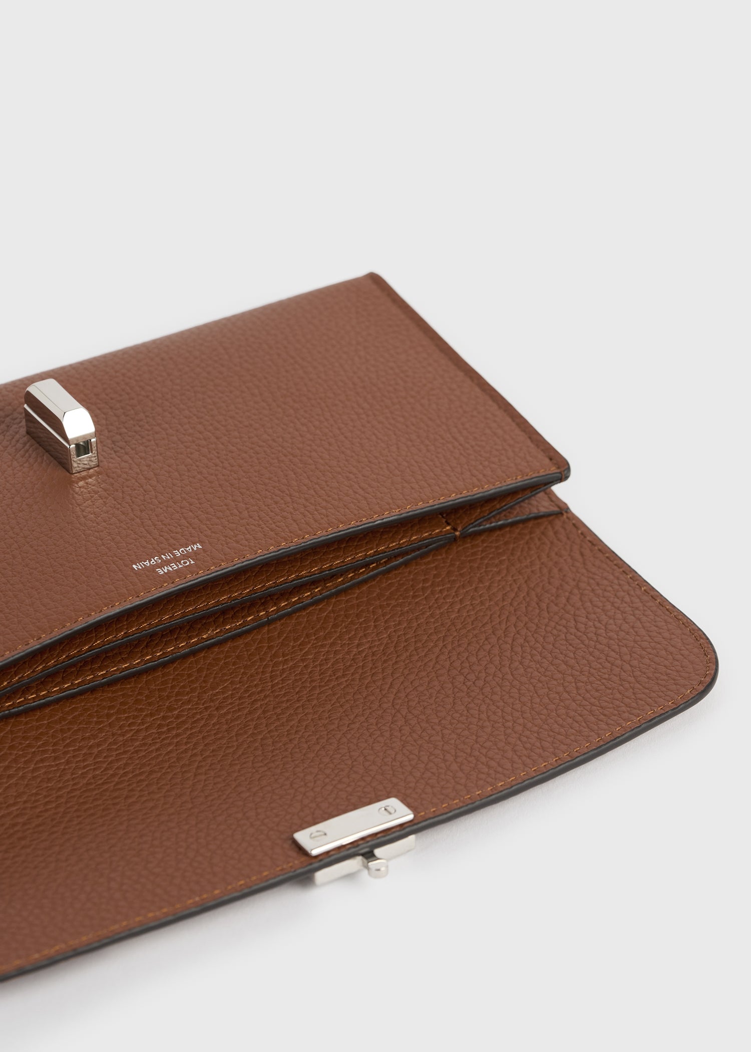 T-lock grained-leather wallet sienna