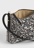 Bevel floral wristlet black/white