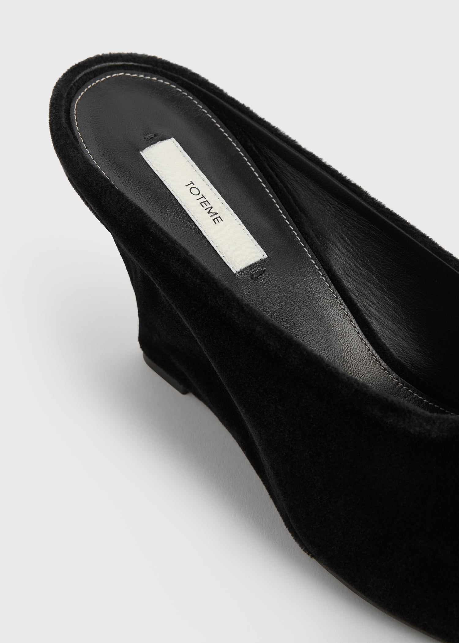 Peep-toe velvet wedge mules black
