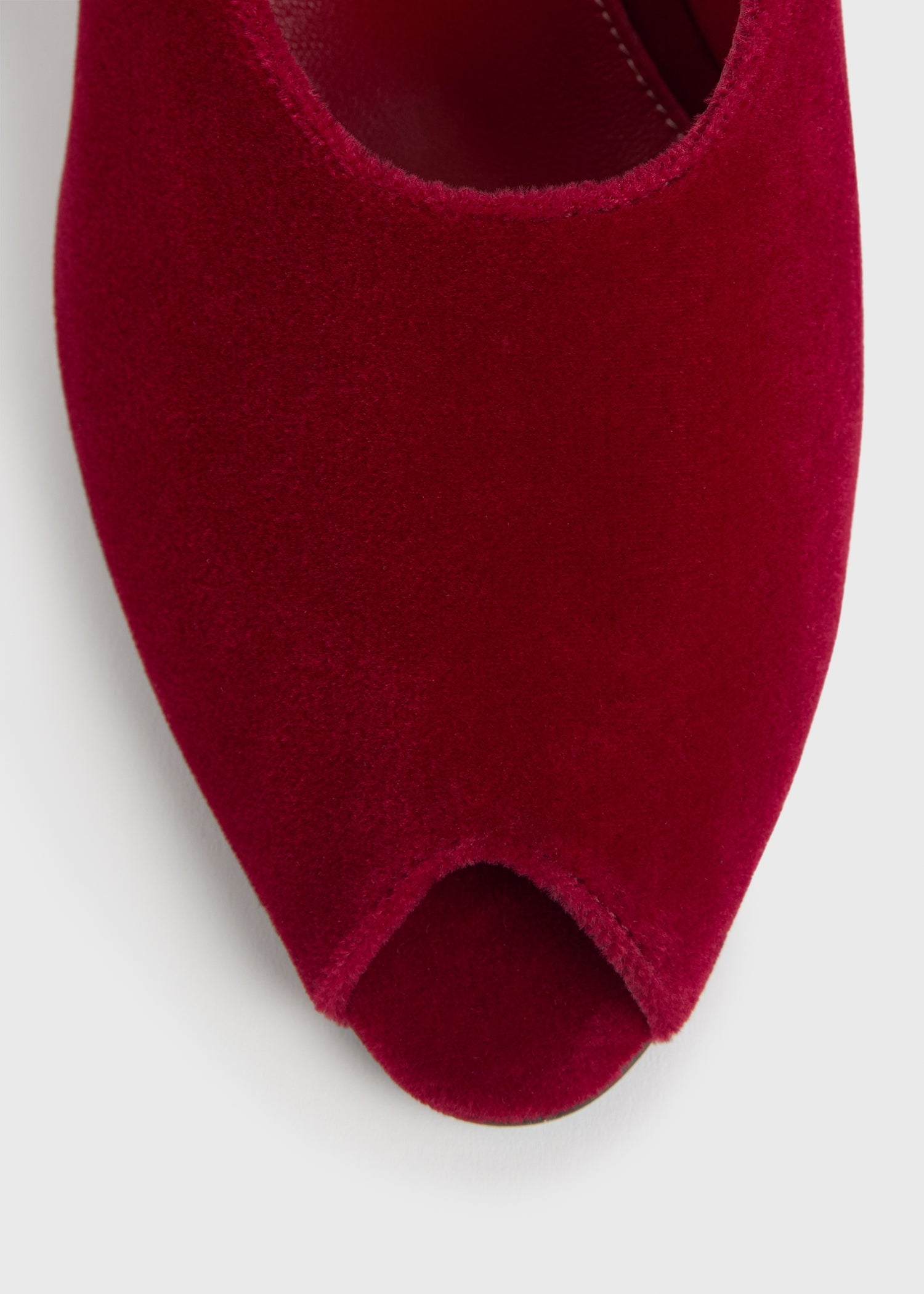 Peep-toe velvet wedge mules red