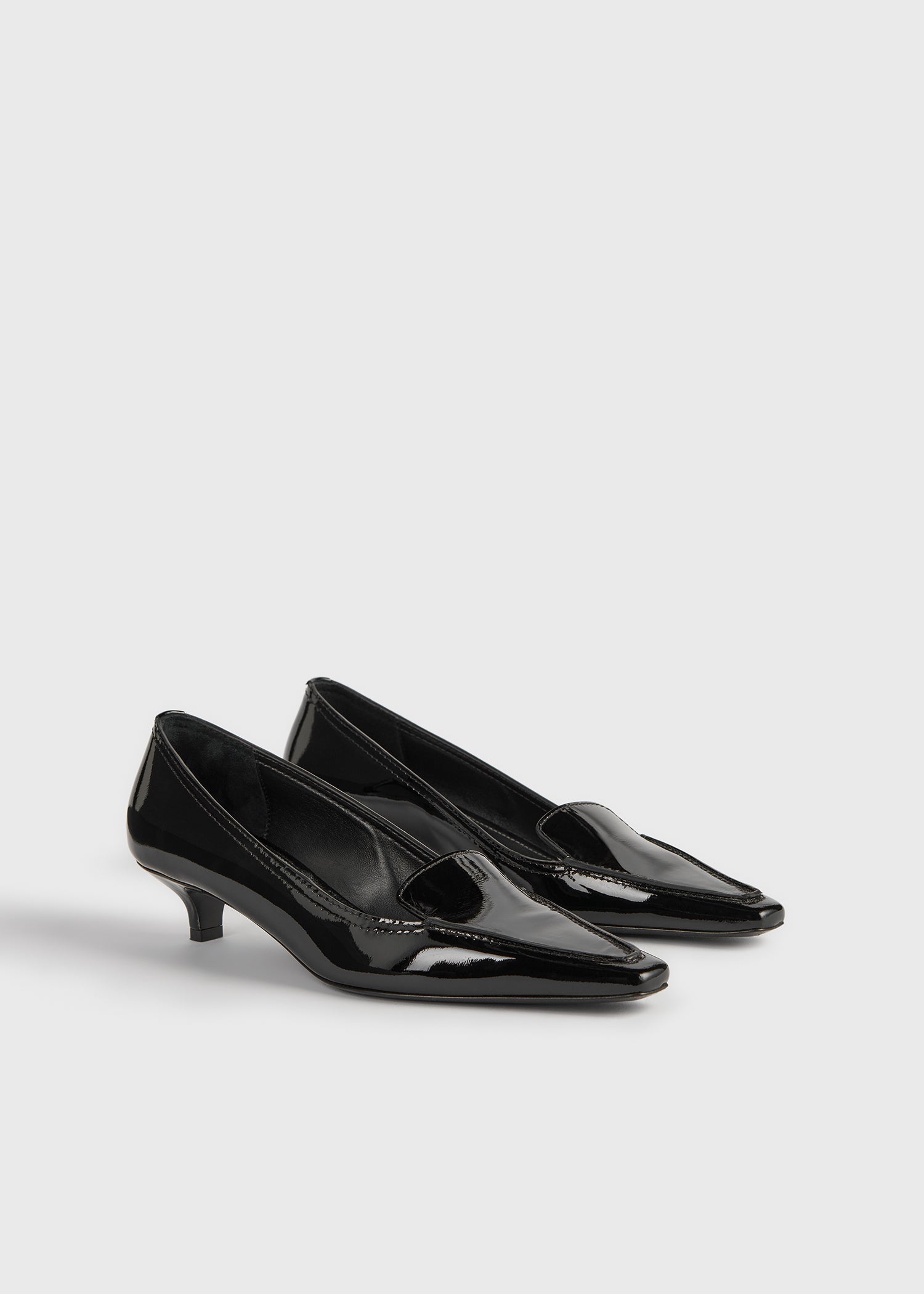 Patent loafer pumps black