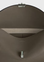 T-lock leather clutch ash