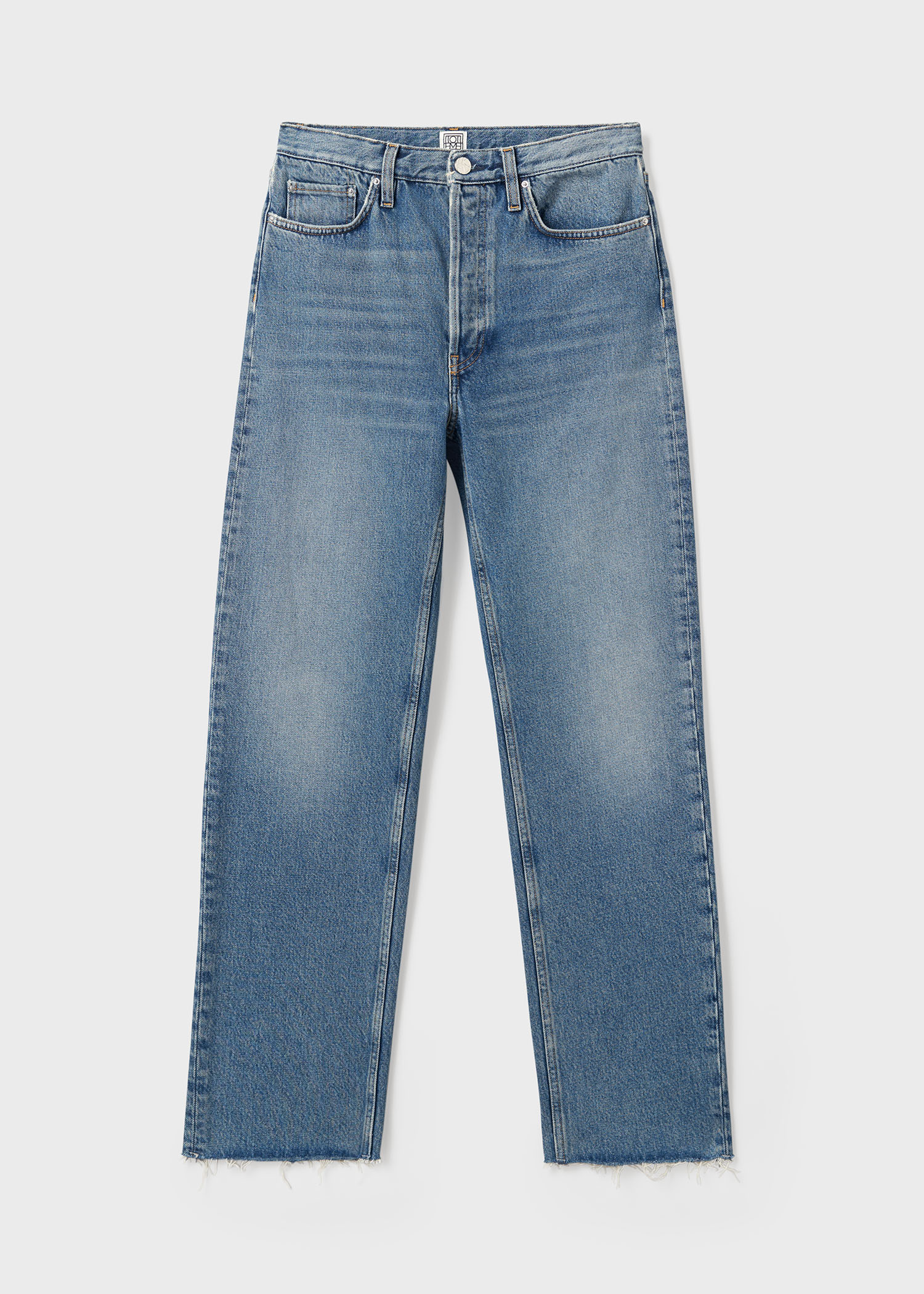 Classic cut denim vintage wash
