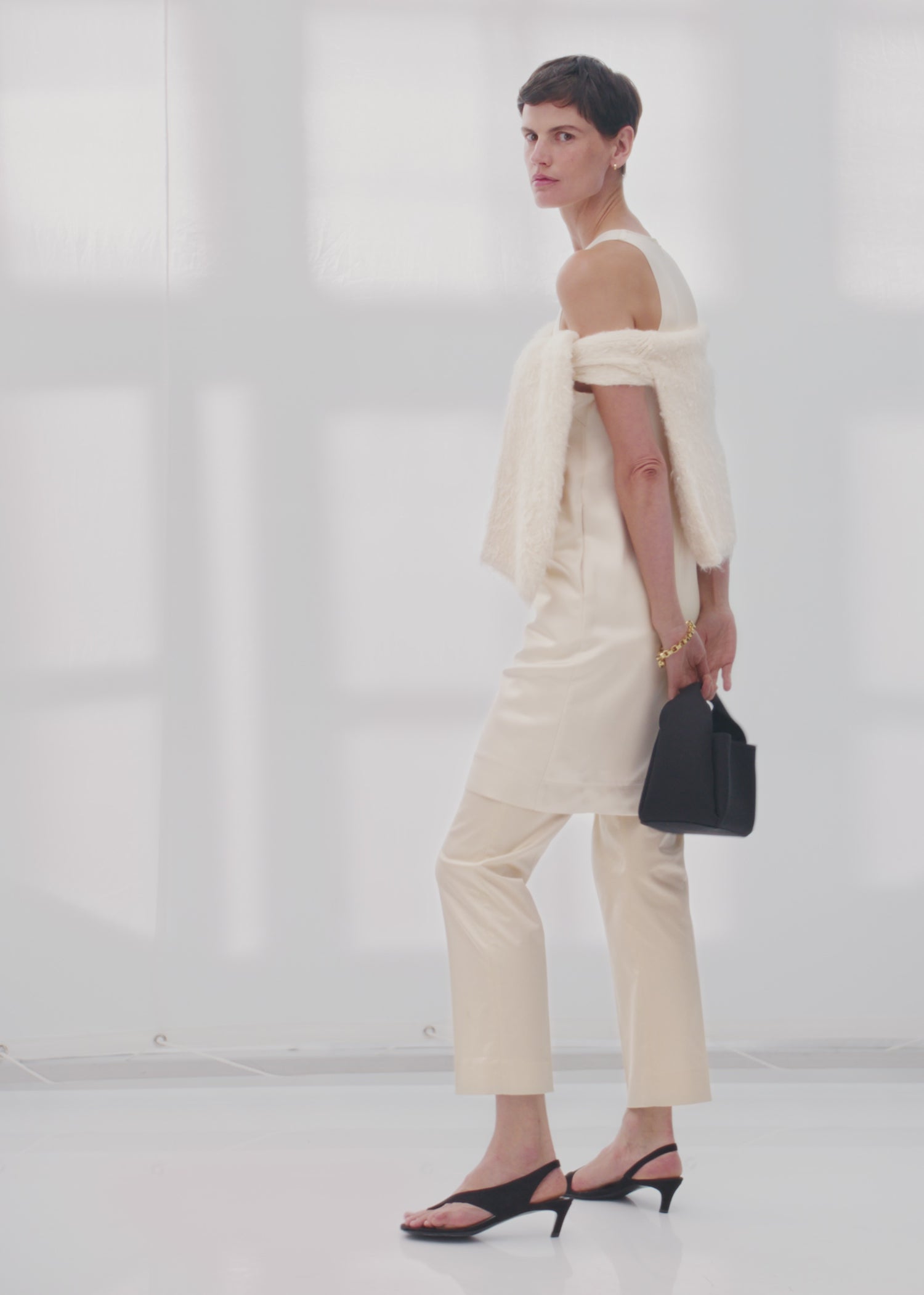 Boxy silk knit cream